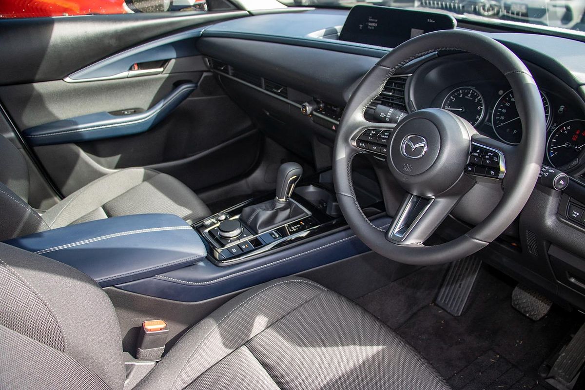 2025 Mazda CX-30 G20 Evolve DM Series