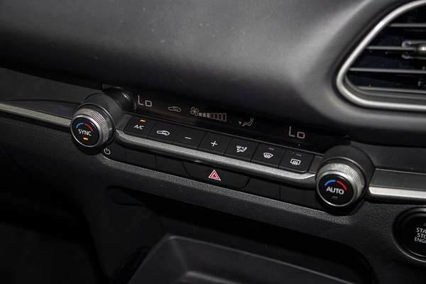 2025 Mazda CX-30 G20 Evolve DM Series