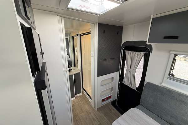 2025 Jayco STARCRAFT CARAVAN 17.54-1.BP.SC-MY25