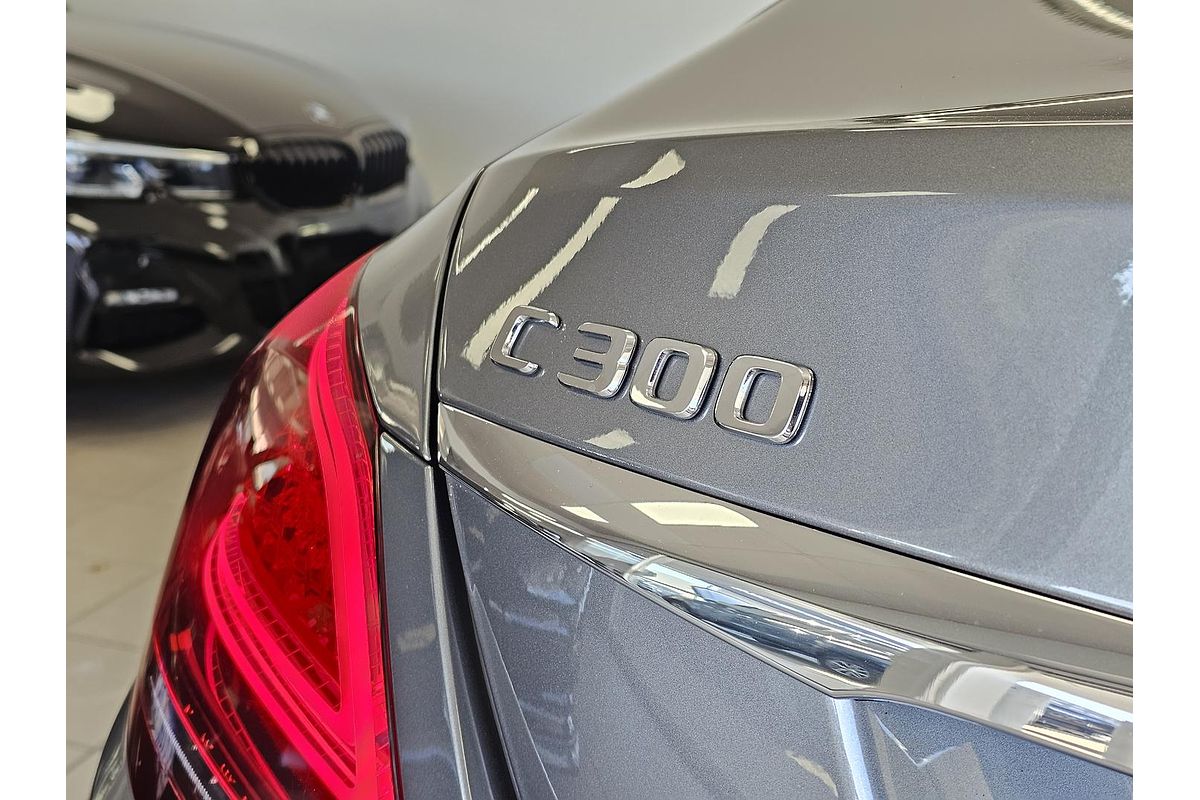 2019 Mercedes-Benz C-Class C300 W205