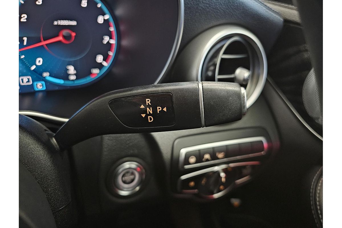 2019 Mercedes-Benz C-Class C300 W205