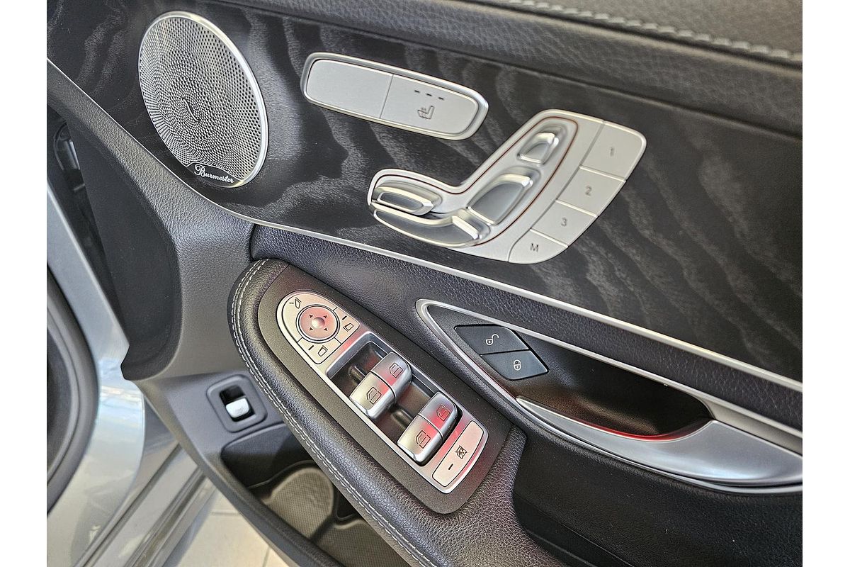 2019 Mercedes-Benz C-Class C300 W205