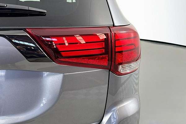2021 Mitsubishi Outlander Black Edition ZL