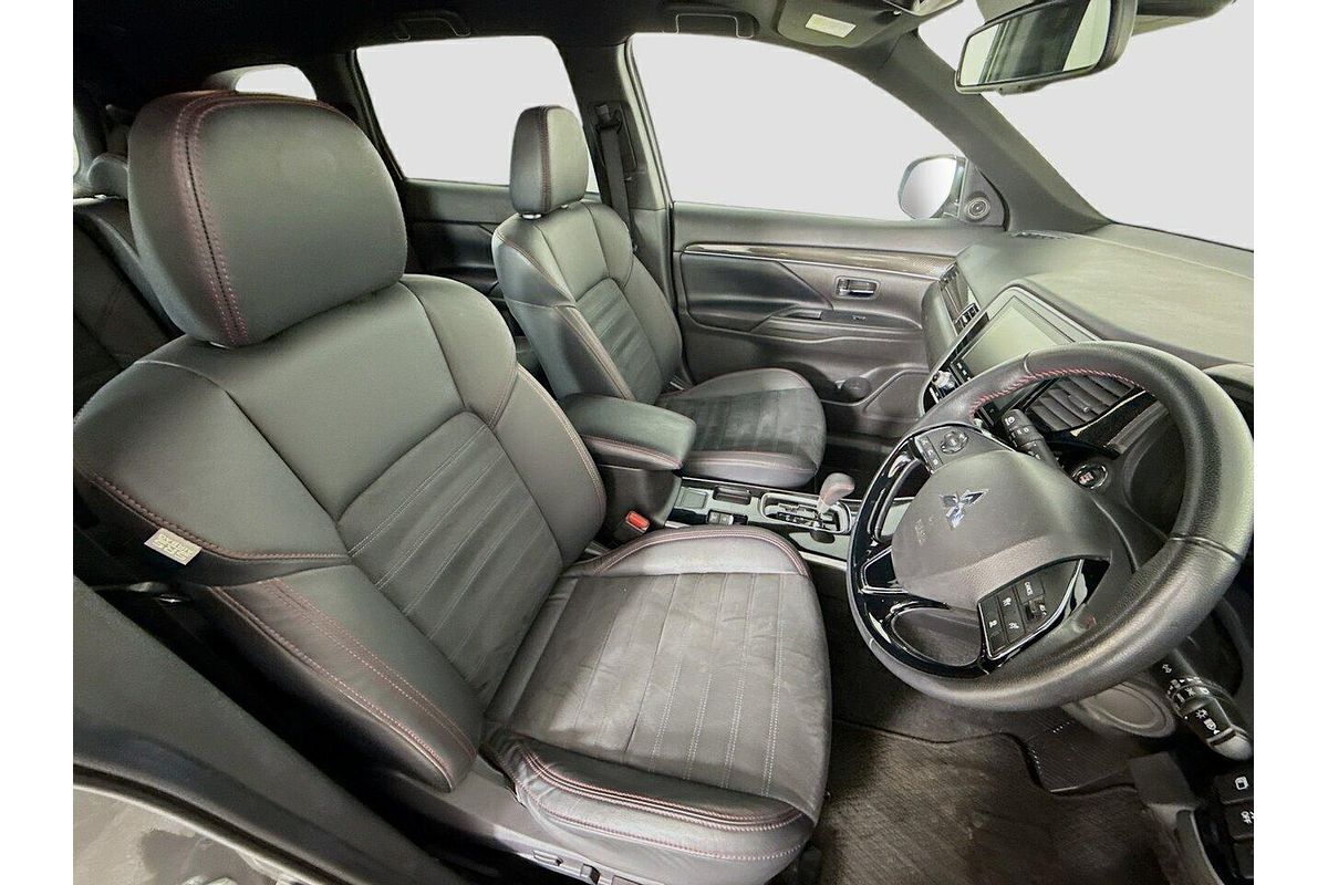 2021 Mitsubishi Outlander Black Edition ZL