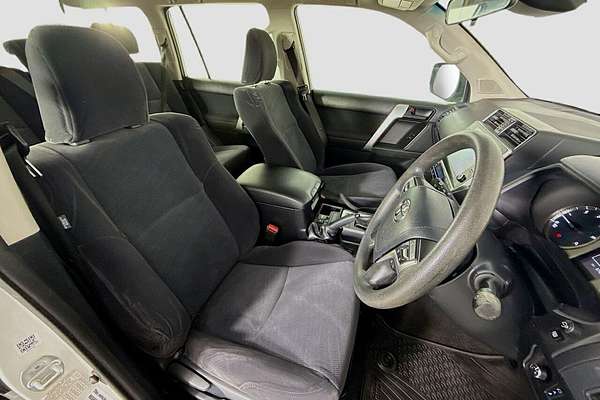 2022 Toyota Landcruiser Prado GX GDJ150R