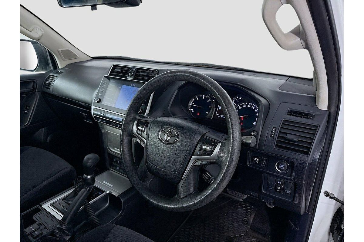2022 Toyota Landcruiser Prado GX GDJ150R