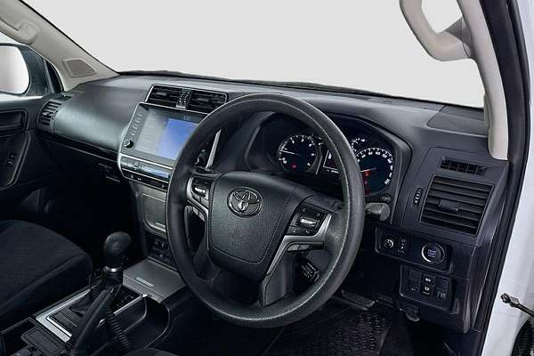 2022 Toyota Landcruiser Prado GX GDJ150R