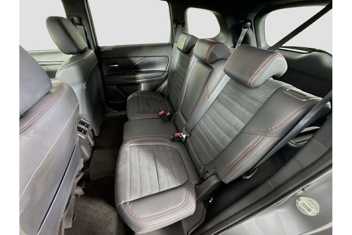 2021 Mitsubishi Outlander Black Edition ZL