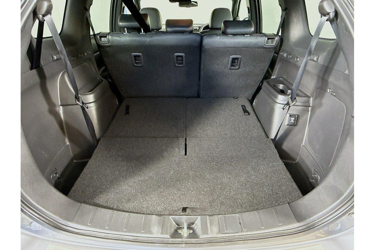 2021 Mitsubishi Outlander Black Edition ZL