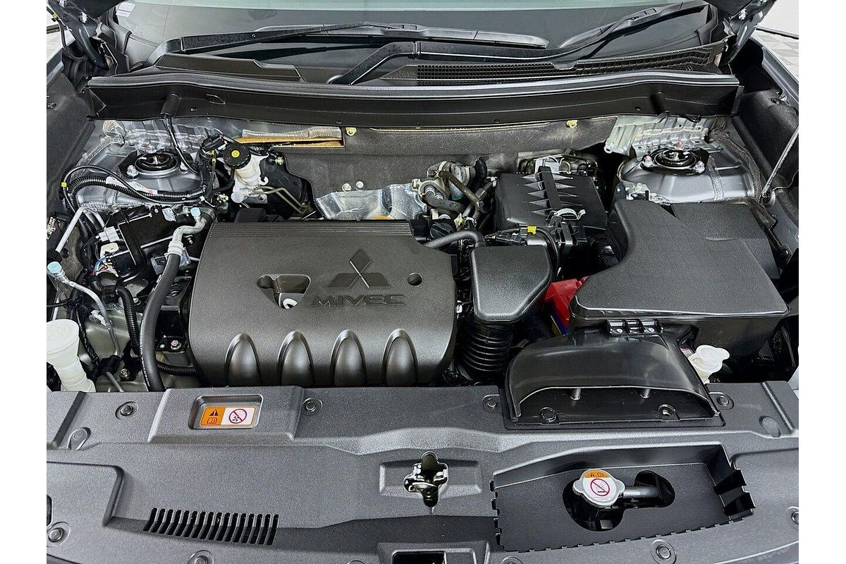 2021 Mitsubishi Outlander Black Edition ZL
