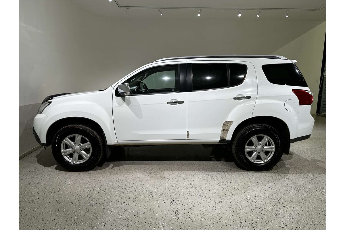2017 Isuzu MU-X LS-T