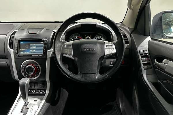 2017 Isuzu MU-X LS-T