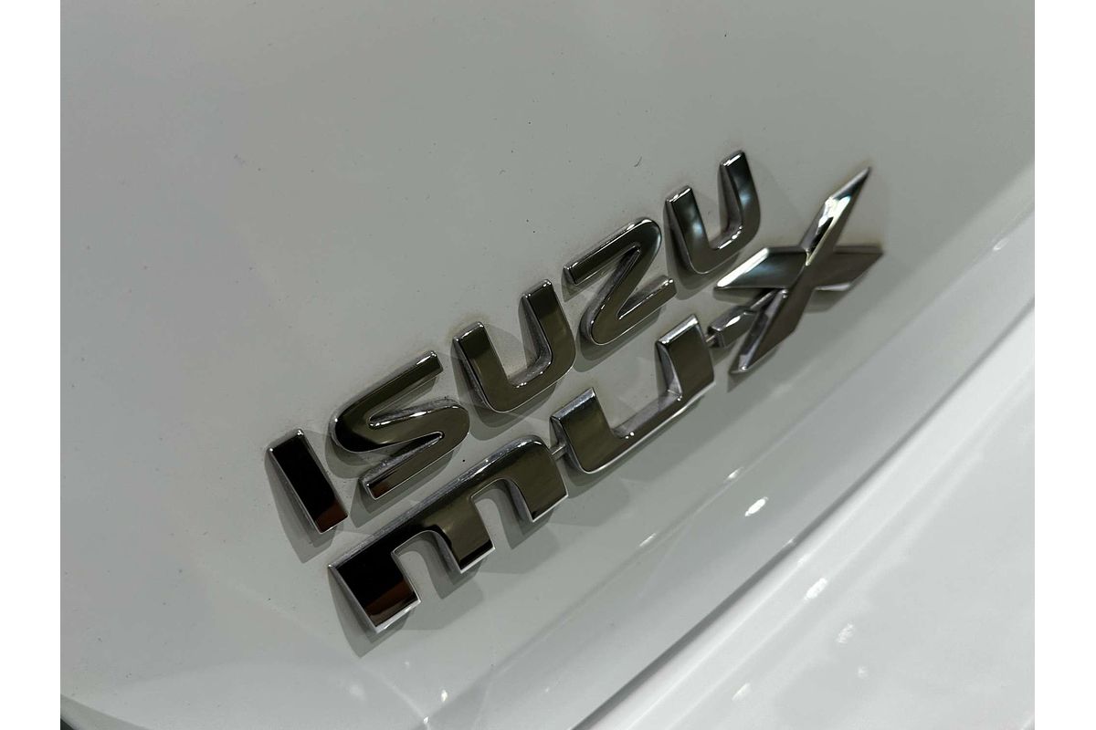 2017 Isuzu MU-X LS-T
