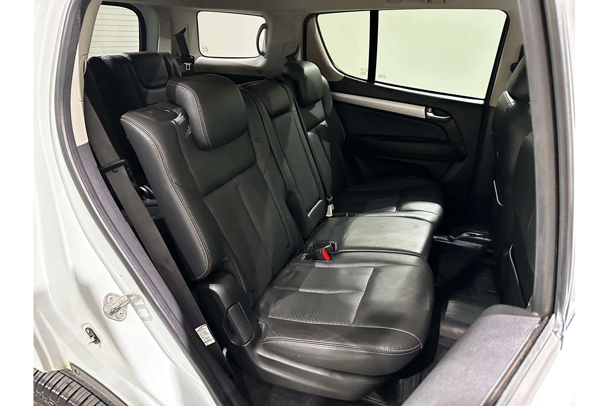 2017 Isuzu MU-X LS-T