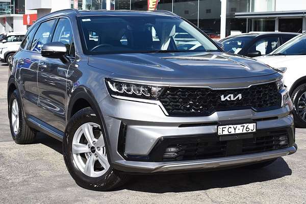 2023 Kia Sorento S MQ4