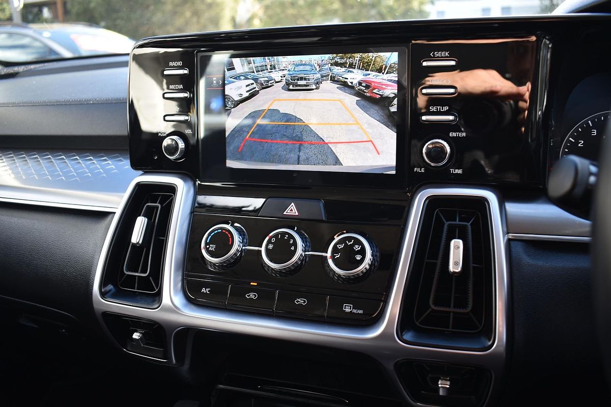 2023 Kia Sorento S MQ4