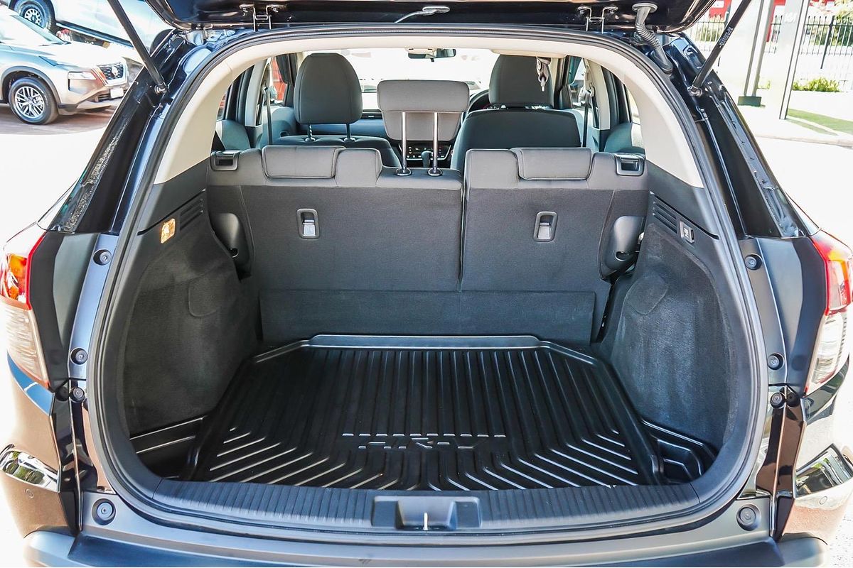 2021 Honda HR-V VTi-S