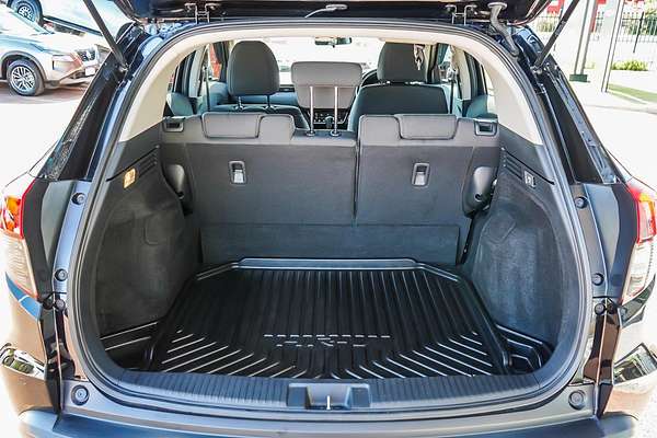 2021 Honda HR-V VTi-S