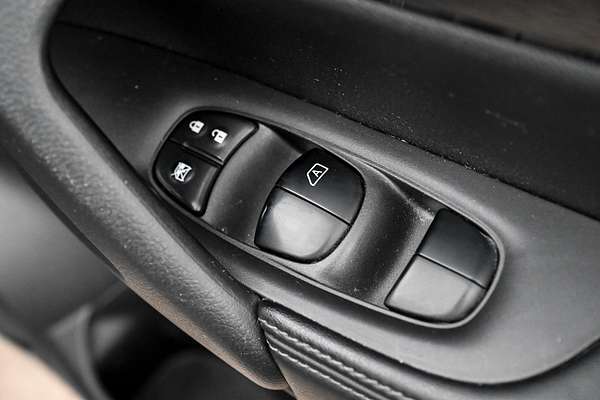2019 Nissan X-TRAIL ST-L T32 Series II
