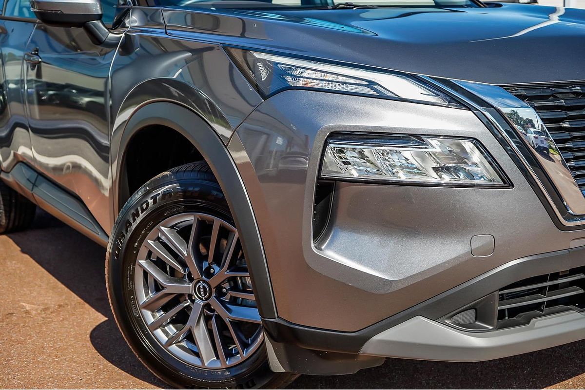 2024 Nissan X-TRAIL ST T33