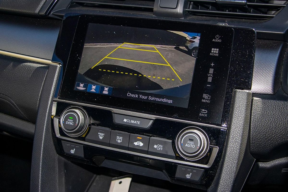 2019 Honda Civic VTi-LX 10th Gen