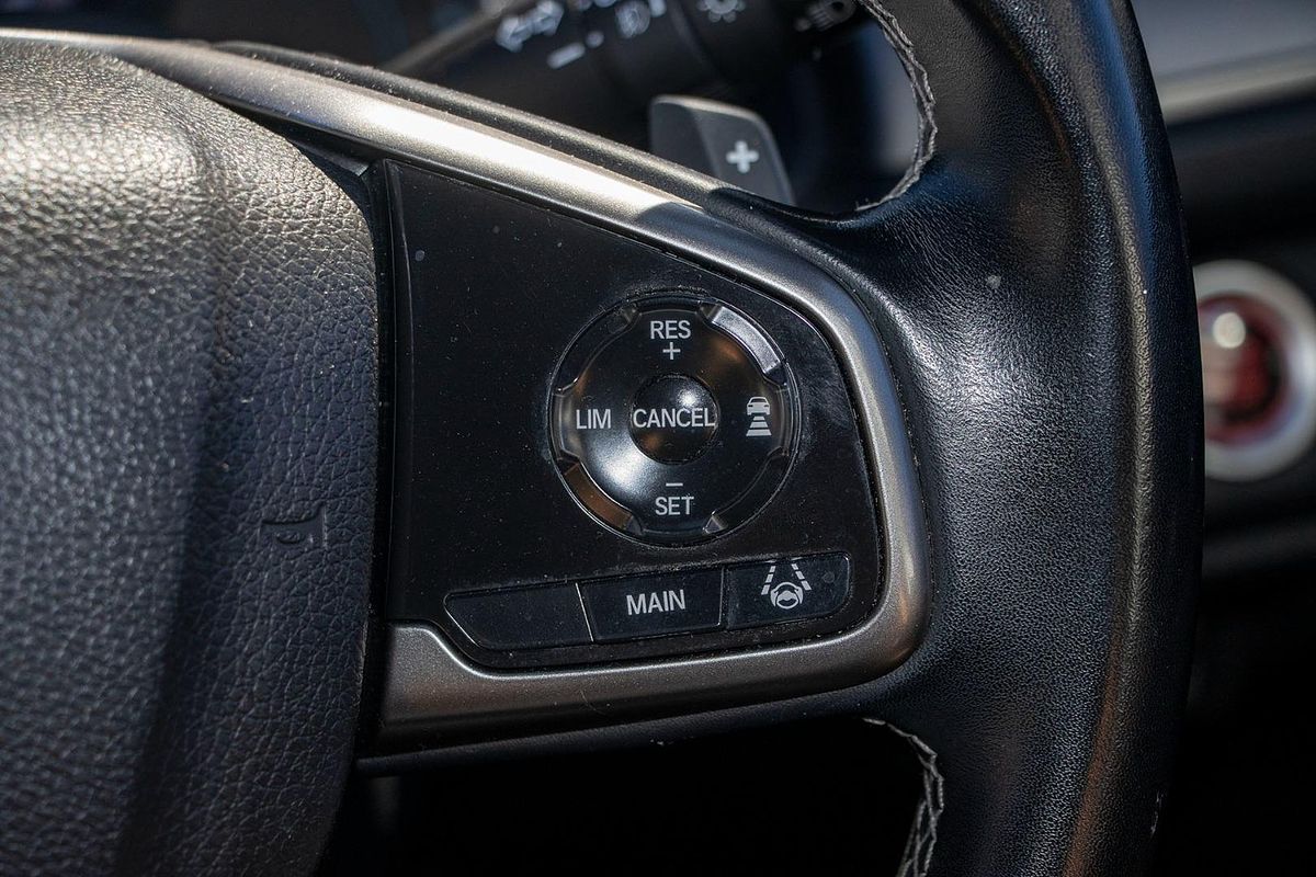 2019 Honda Civic VTi-LX 10th Gen