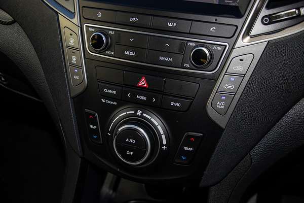 2017 Hyundai Santa Fe Highlander DM5 Series II