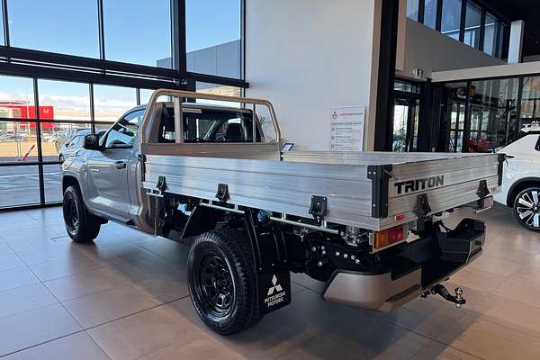 2025 Mitsubishi Triton GLX MV Rear Wheel Drive