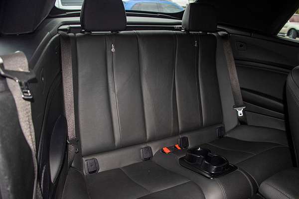 2016 BMW 2 Series 220i M Sport F23