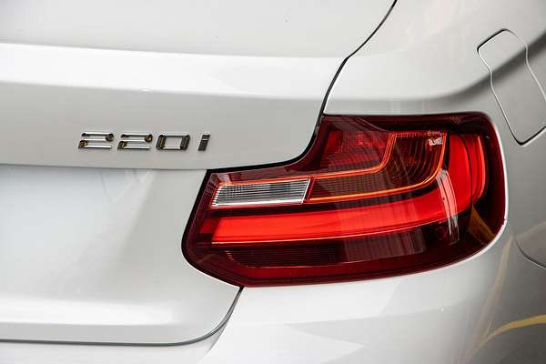 2016 BMW 2 Series 220i M Sport F23