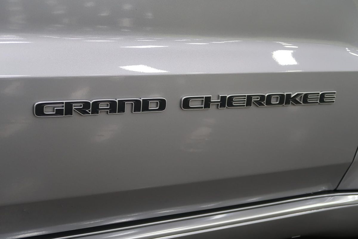 2016 Jeep Grand Cherokee Summit WK
