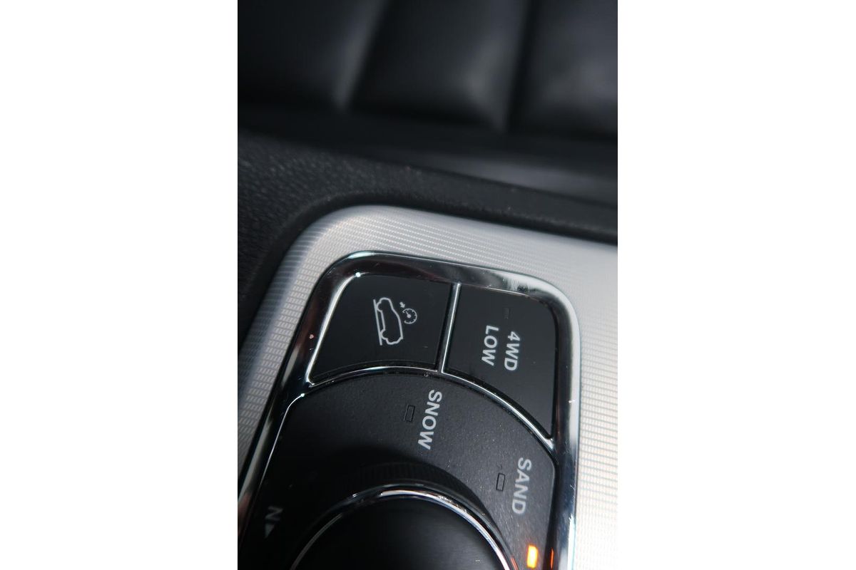 2016 Jeep Grand Cherokee Summit WK