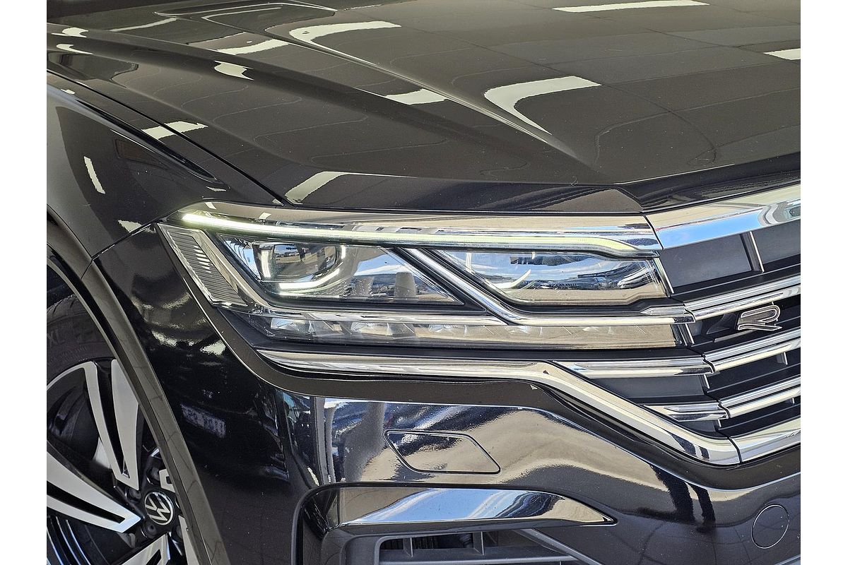 2022 Volkswagen Touareg 210TDI R-Line CR