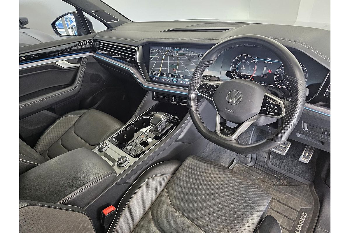 2022 Volkswagen Touareg 210TDI R-Line CR
