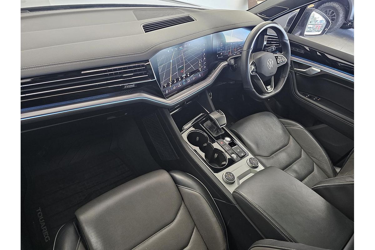 2022 Volkswagen Touareg 210TDI R-Line CR