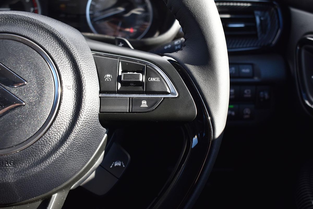 2025 Suzuki Fronx Hybrid KW