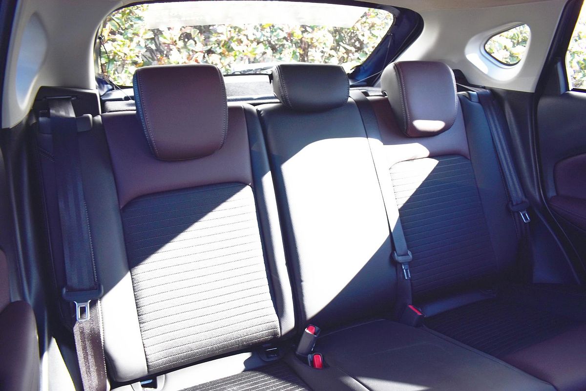 2025 Suzuki Fronx Hybrid KW