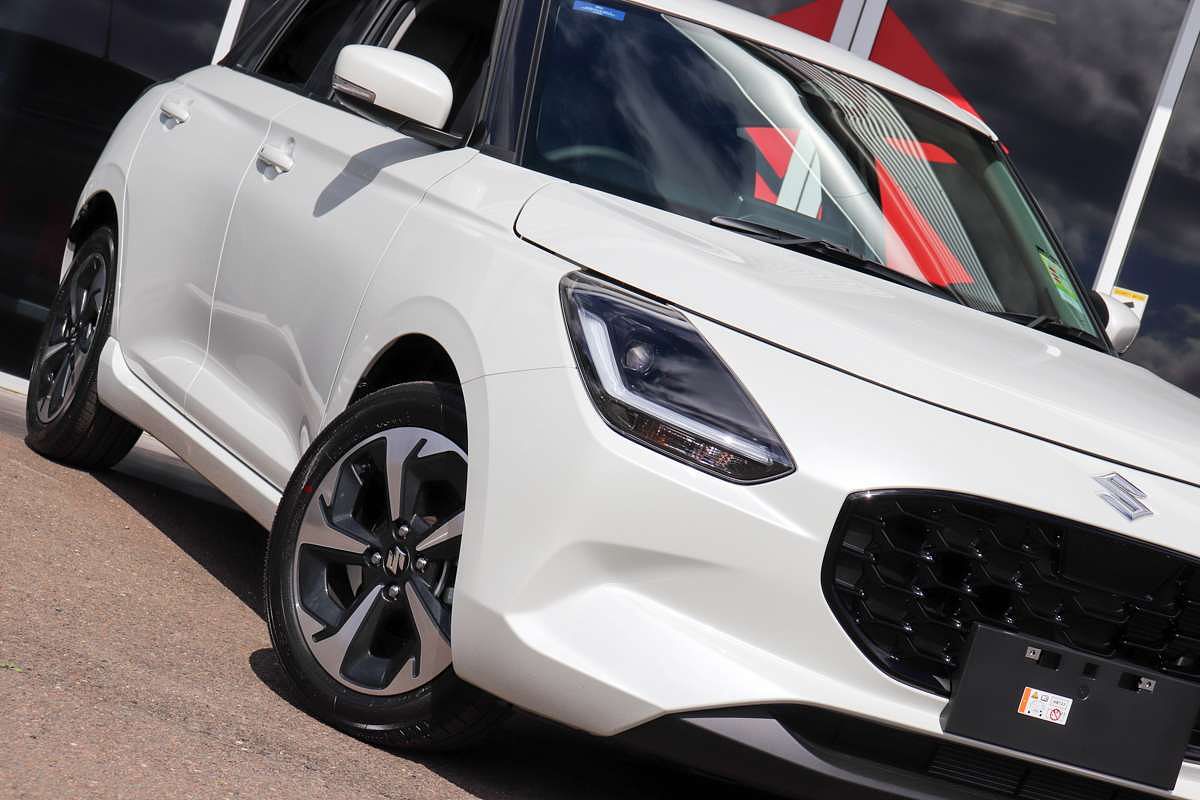 2025 Suzuki Swift Hybrid GLX UZ