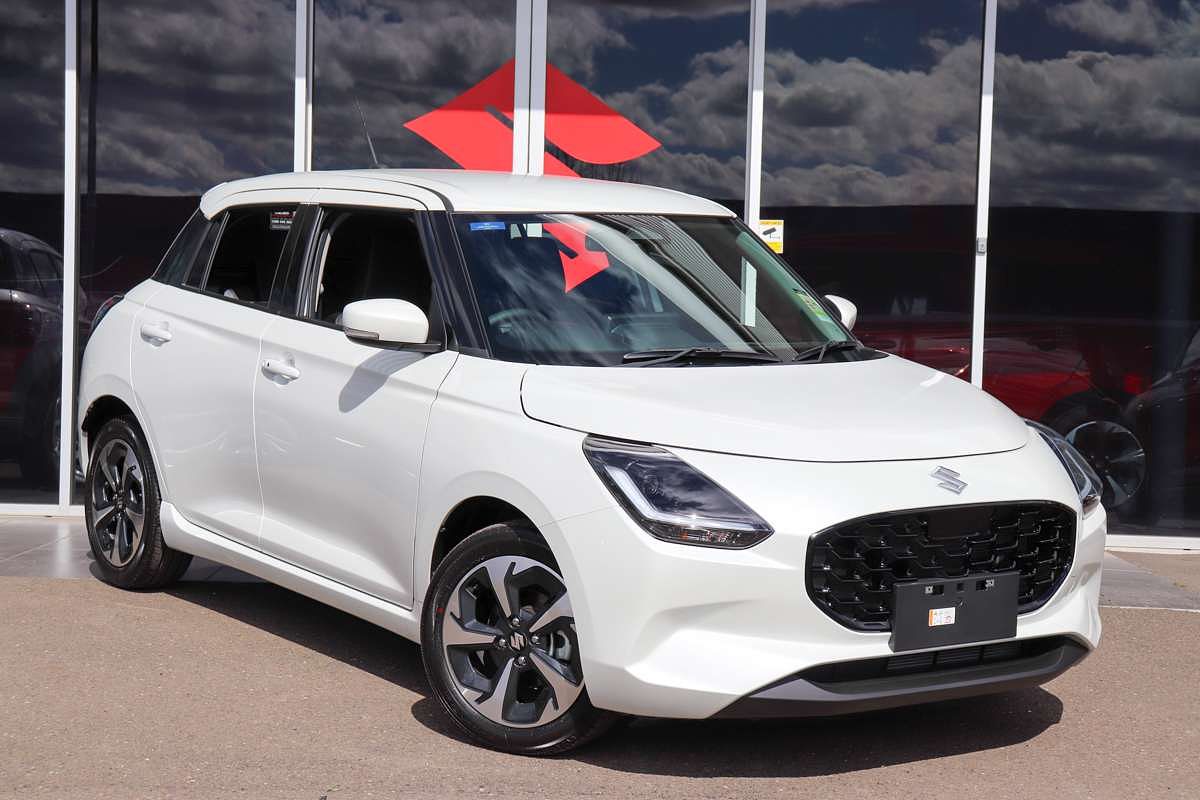 2025 Suzuki Swift Hybrid GLX UZ
