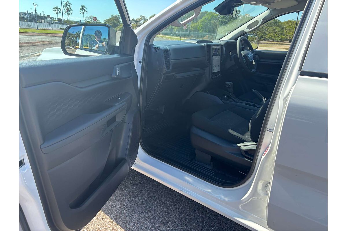 2025 Ford Ranger XL 4X4 2.0L