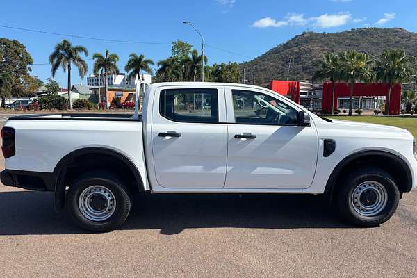 2025 Ford Ranger XL 4X4 2.0L