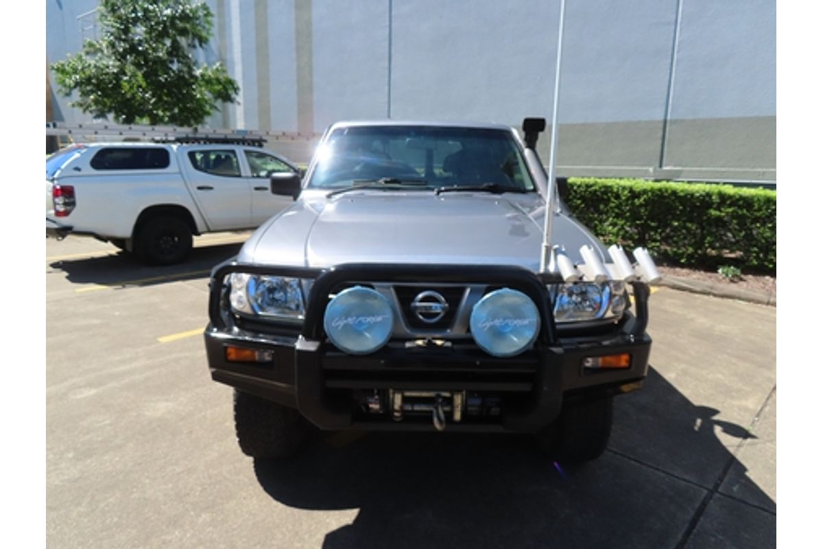 2002 Nissan Patrol ST GU III
