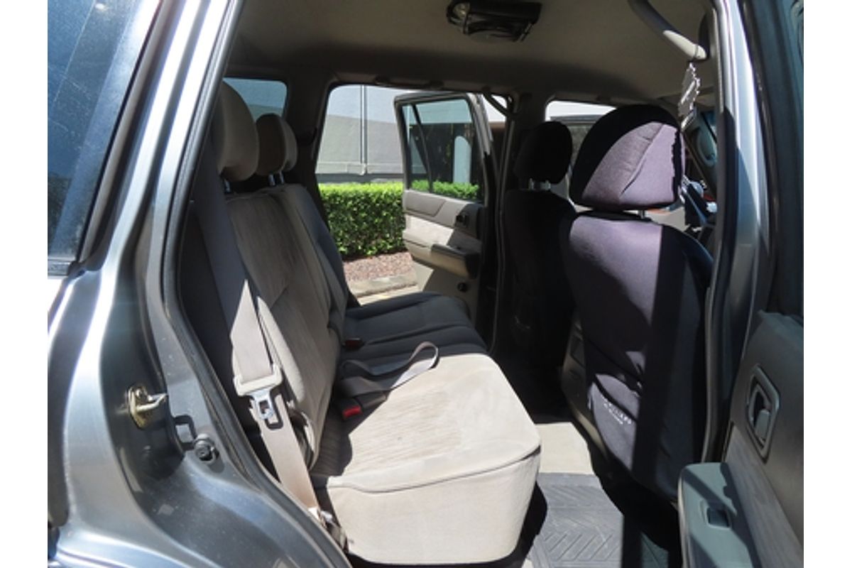 2002 Nissan Patrol ST GU III