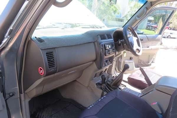 2002 Nissan Patrol ST GU III