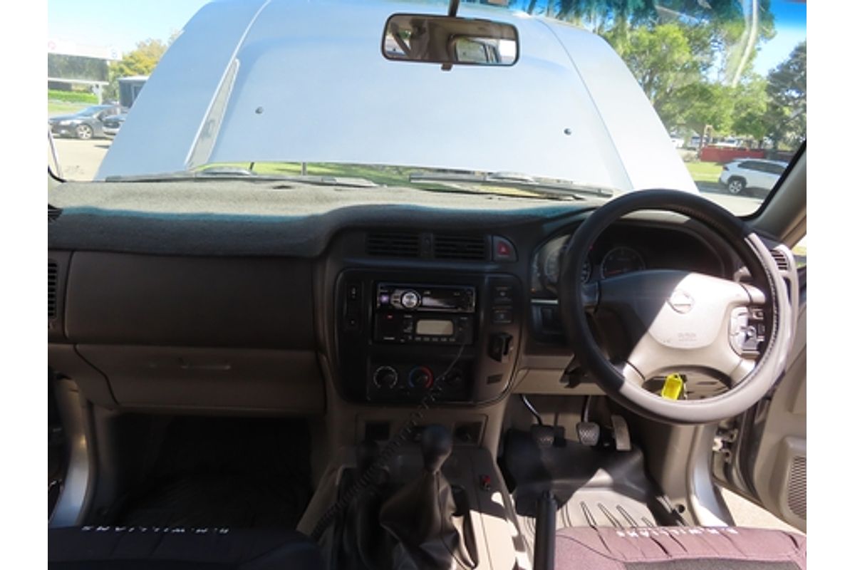 2002 Nissan Patrol ST GU III