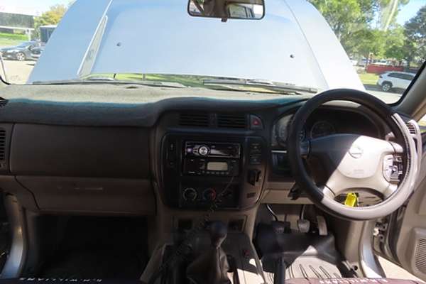 2002 Nissan Patrol ST GU III