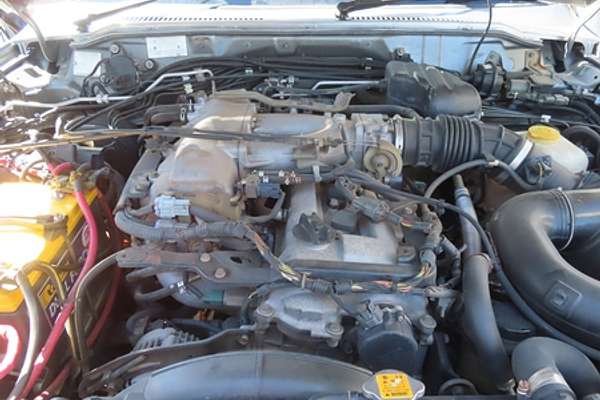 2002 Nissan Patrol ST GU III