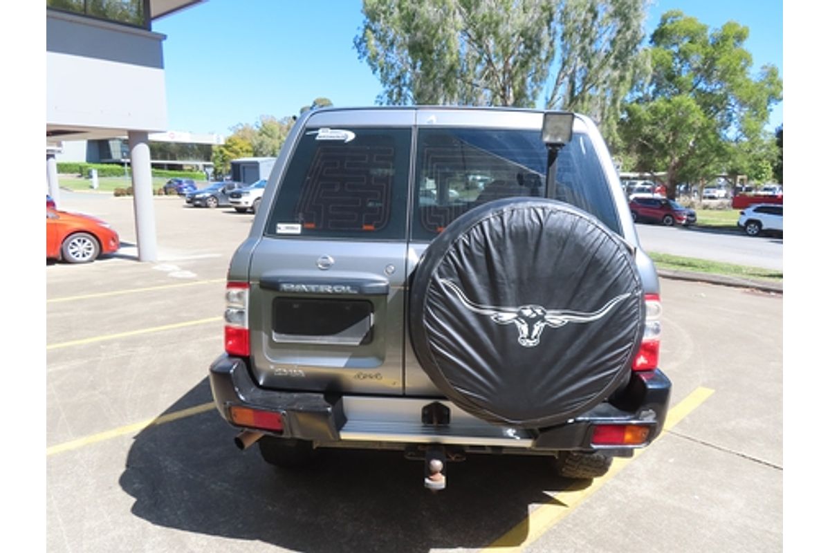 2002 Nissan Patrol ST GU III