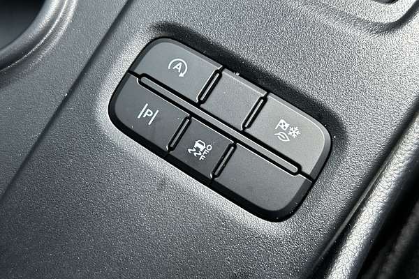 2025 Ford Everest Sport 2.0L