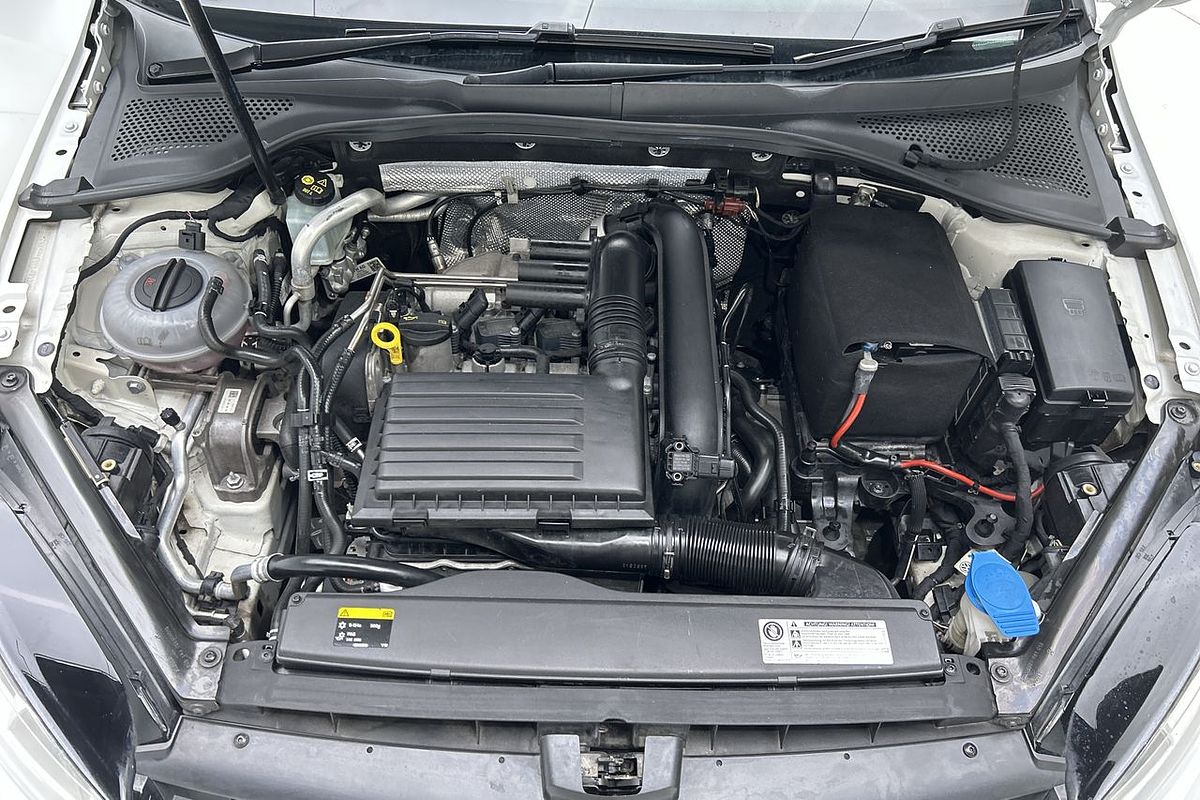 2015 Volkswagen Golf 110TSI Highline 7